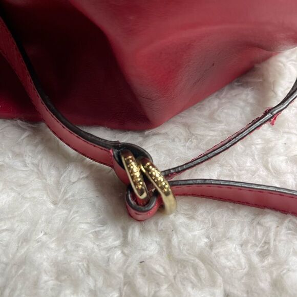 DKNY Red Leather hobo large satchel bag with gold tone accents and hardwares - Picture 11 of 12
